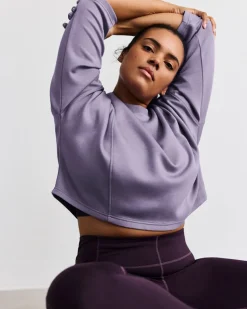 Cropped Long-Sleeve Crew-Neck Sweatshirt - Hyba