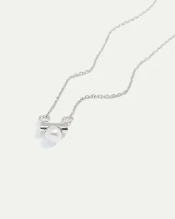 Delicate Necklace with Pearl Pendant