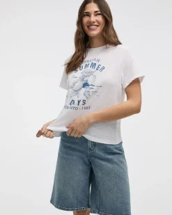 Extended-Sleeve Crew-Neck Graphic T-Shirt