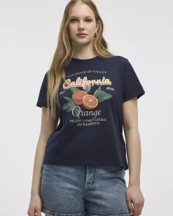 Extended-Sleeve Crew-Neck Graphic T-Shirt
