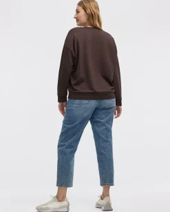 Long-Sleeve Crew-Neck Sweatshirt - R Essentials