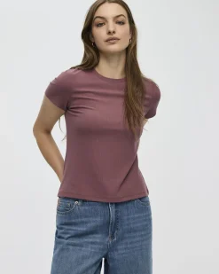 Ribbed Fitted Crew Neck T-Shirt - R Essentials