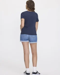 Scoop Neck Graphic T-Shirt - R Essentials