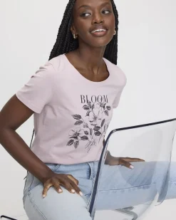 Scoop Neck Graphic T-Shirt - R Essentials
