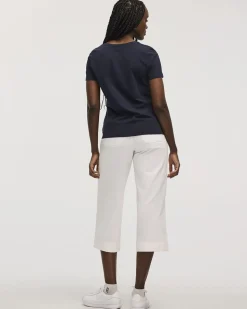 Scoop Neck Graphic T-Shirt - R Essentials