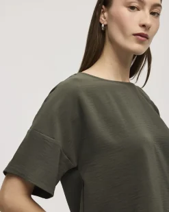 Short-Sleeve Crew-Neck T-Shirt Blouse