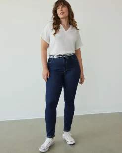 Skinny-Leg High-Rise Jean - The Signature (R)