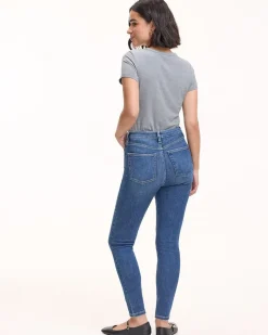 Skinny-Leg High-Rise Jean - The Signature (R)