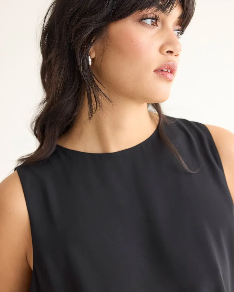 Sleeveless Crew Neck Blouse - R Essentials
