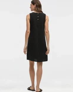 Sleeveless Crew-Neck Shift Dress