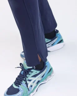 Slim-Leg High-Rise Pulse Pant - Hyba
