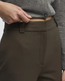 Straight-Leg High-Rise Pant - The Timeless