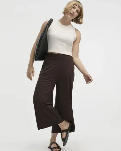 Stretch Pull-On Gaucho Pants