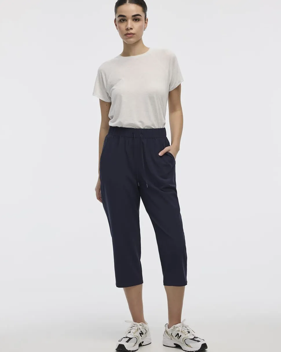 Textured Woven Capri Pant - Hyba