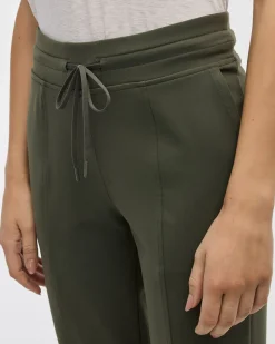 Urban Capri Pant - Hyba
