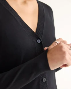 V-Neck Cardigan - R Essentials