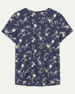 V-Neck T-Shirt - R Essentials