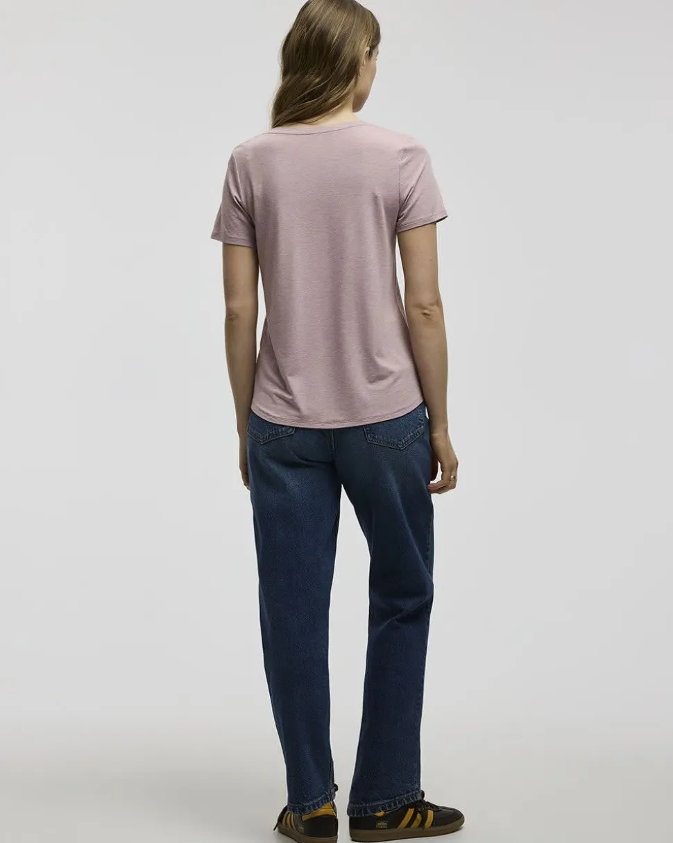 V-Neck T-Shirt - R Essentials